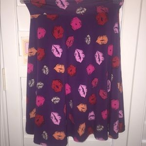 NEW Lularoe VALENTINES Kids Azure Skirt, Size 4